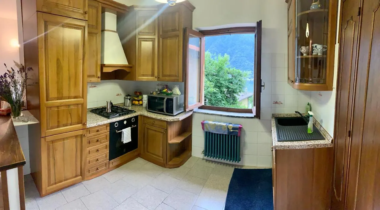 Reginaldo'S Home Nesso