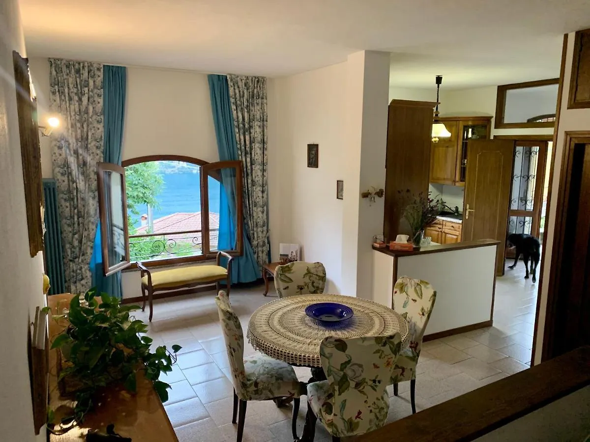 Reginaldo'S Home Nesso Aparthotel