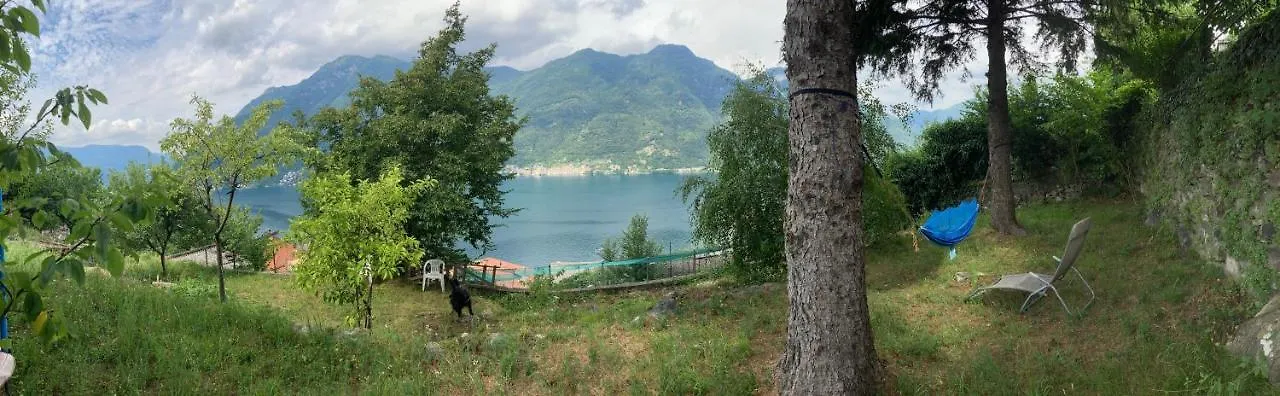 Lägenhetshotell Reginaldo'S Home Nesso Italien